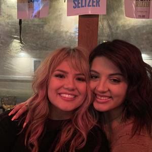 Meet your Posher, Lillian